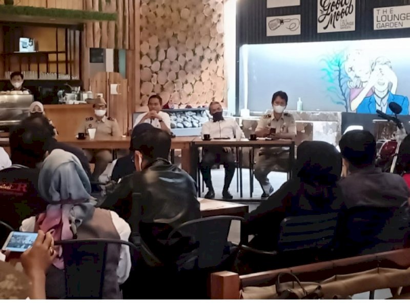 BPN Wajo saat menggelar Coffe Morning dengan Awak Media.