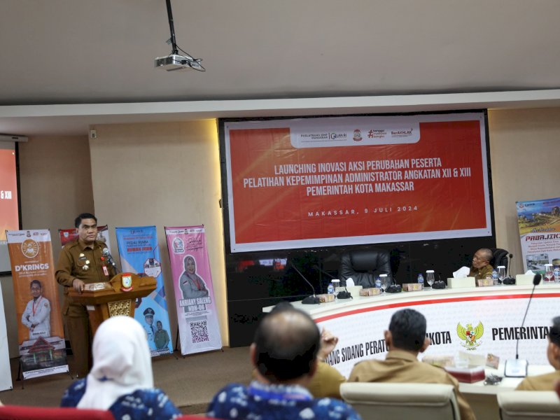 Asisten III Bidang Administrasi umum Kota Makassar Andi Irwan Bangsawan resmi melaunching 18  project inovasi Aksi Perubahan. 