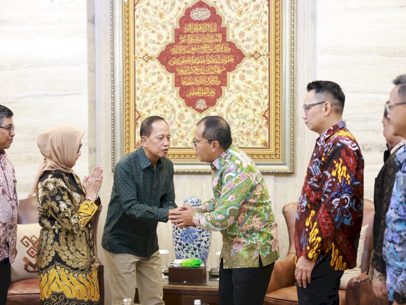 Wali Kota Makassar Moh Ramdhan Pomanto menjamu manajemen Bank Syariah Indonesia (BSI). 