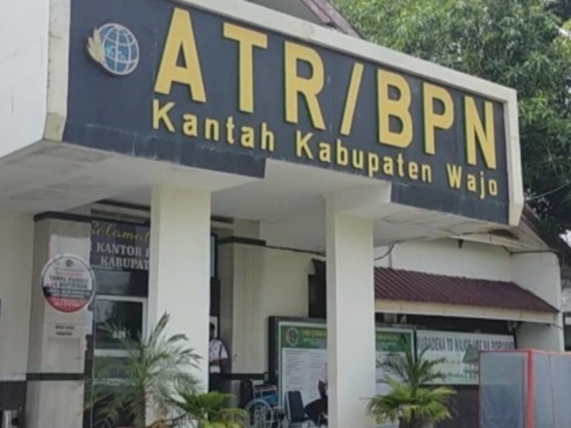Kantor ATR/BPN Wajo. 