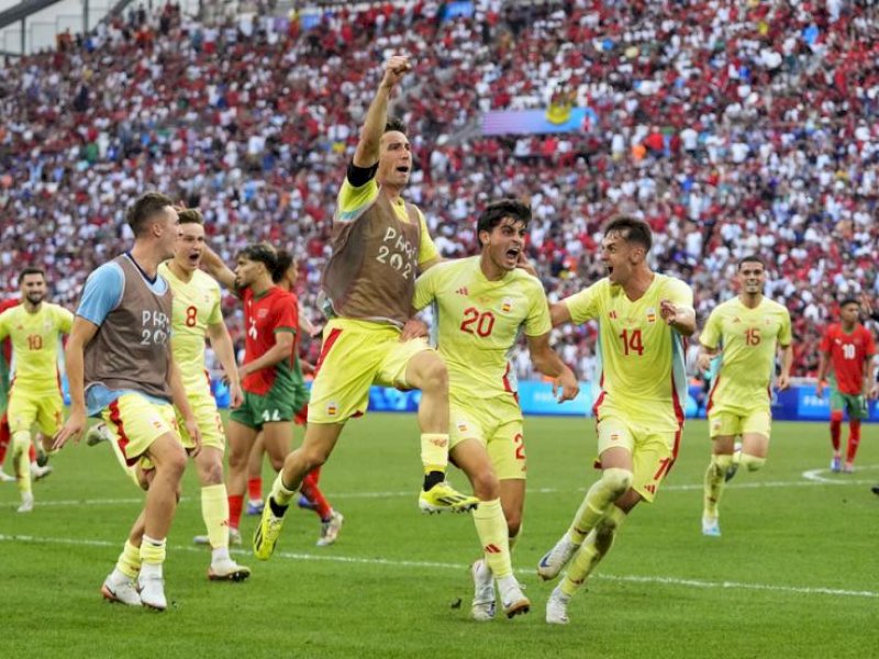 Pemain Spanyol merayakan kemenangan di semi final Olimpiade 2024. (int) 