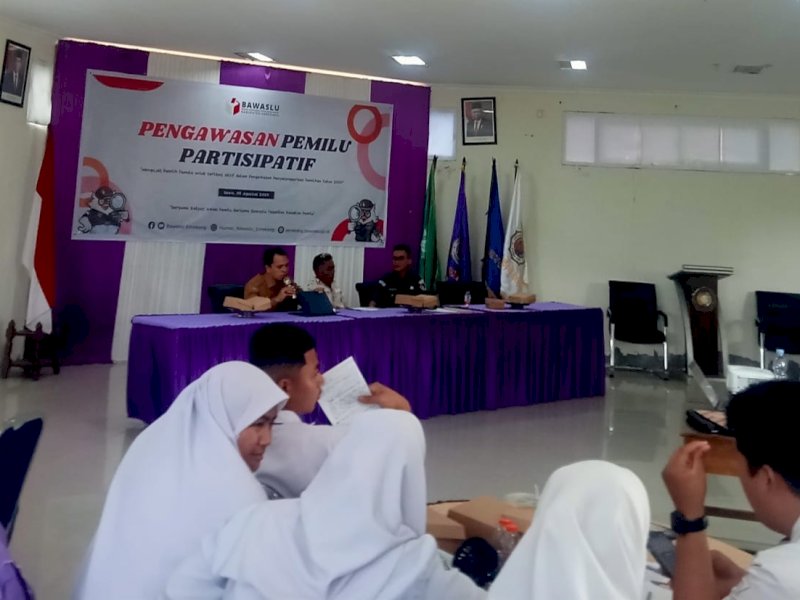 Sosialisasi partisipatif di UNIMEN