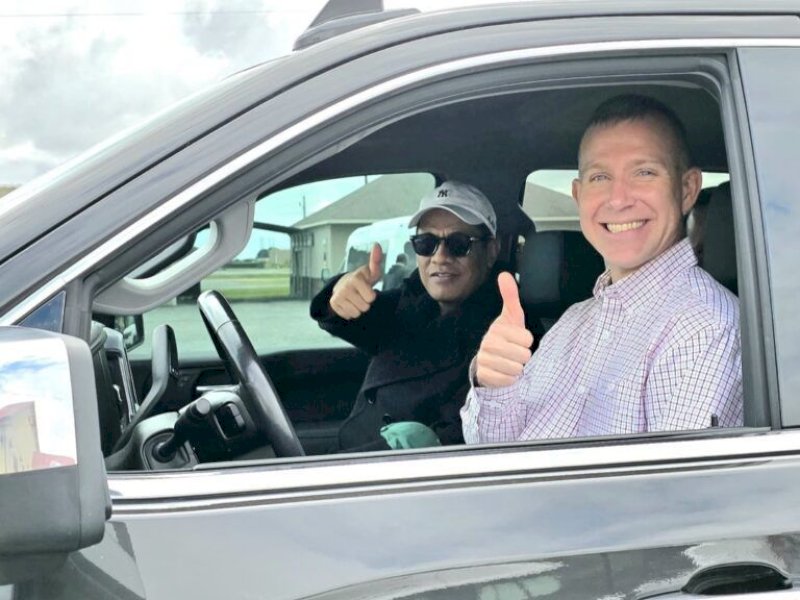 Mentan Amran saat disopiri oleh Wes Ward, Secretary of Agriculture Arkansas State. 