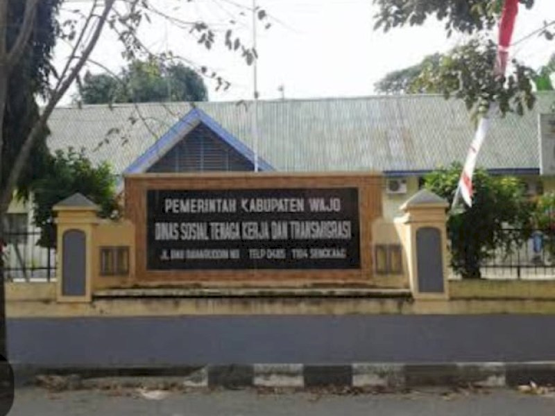 Kantor Dinas Sosial Tenaga Kerja dan Transmigrasi Kabupaten Wajo. (Foto: IST)