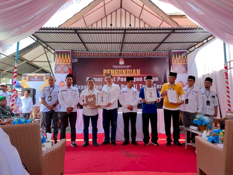 Paslon Zatria sebelah kiri mendapatkan nomor urut 1, dan paslon VISI sebelah kanan nomor urut 2. (Foto: IST)