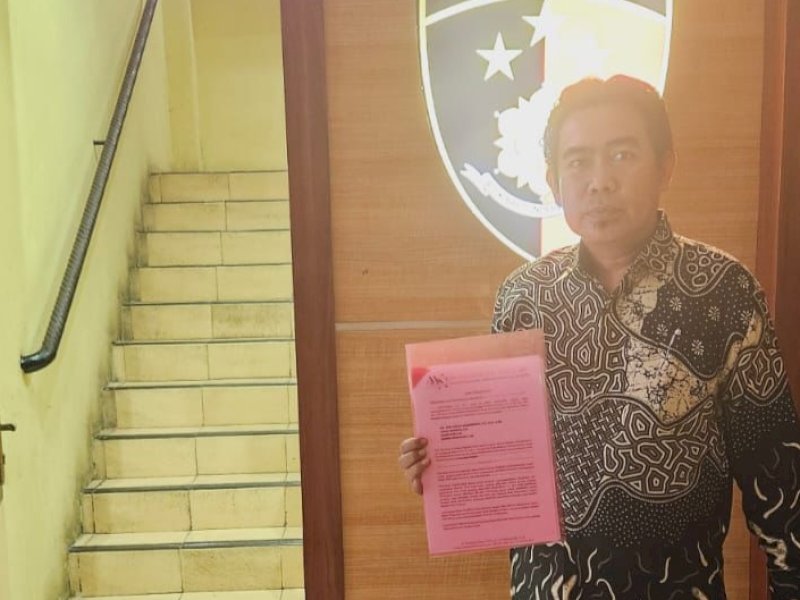 Penasehat Hukum A, Andi Arfan Sahabuddin saat berada di Polrestabes Makassar (Foto: IST)
