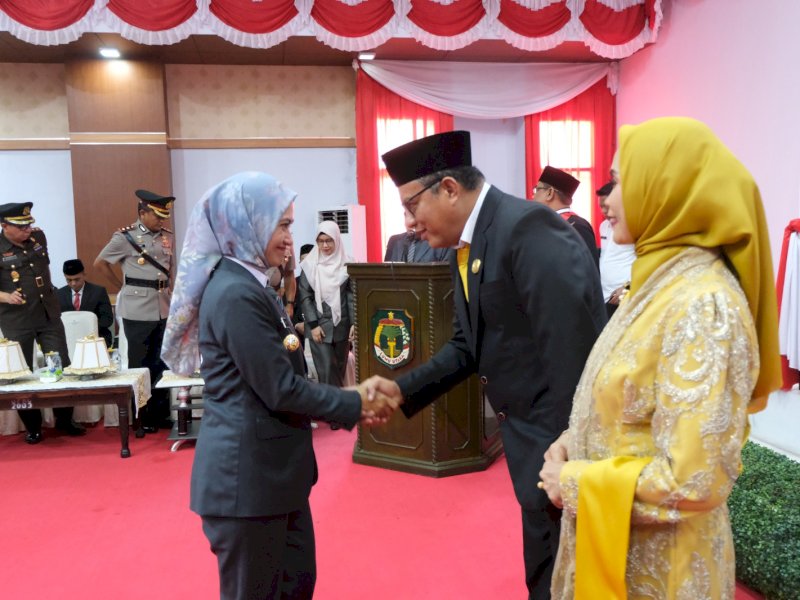 Amir Mahmud resmi dilantik sebagai Ketua DPRD Kabupaten Luwu Utara. 