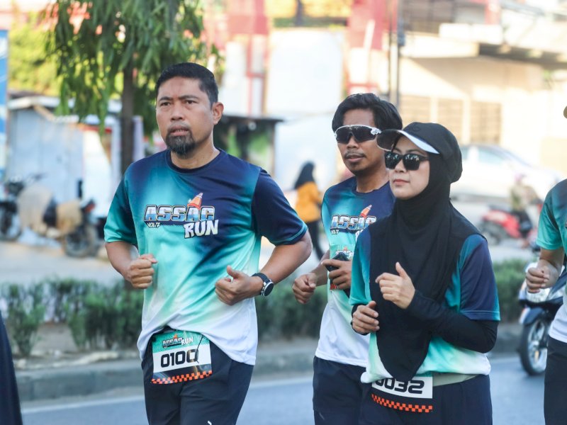 Pjs Wali Kota Makassar, Andi Arwin Azis ikut serta dalam kegiatan Fun Run. 