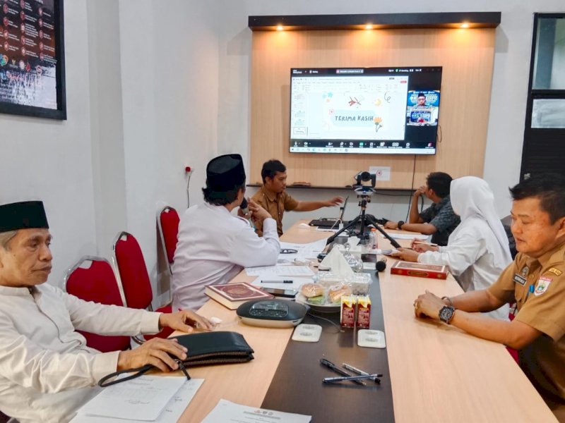 Proses seleksi 4 calon Kafilah MTQ Nasional cabang lomba kartul ilmiah. (Foto: IST)