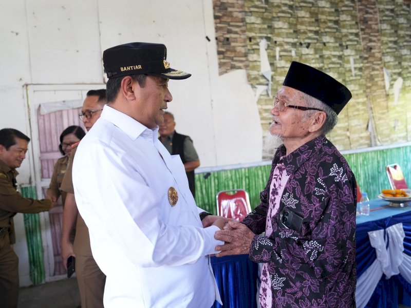 Kunjungi Tabulahan, Bahtiar Instruksikan OPD Dengar Keluhan Warga