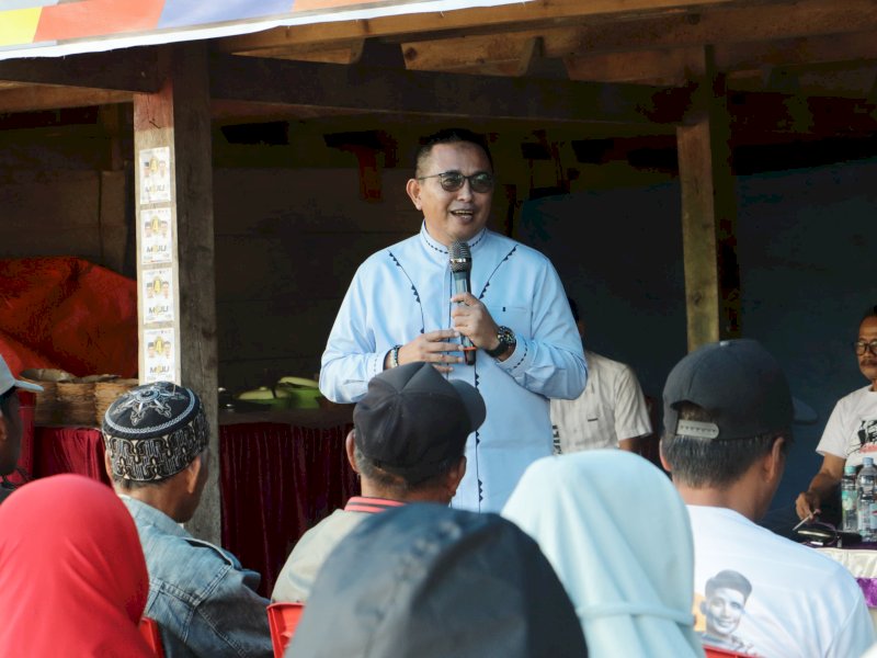 Cabup Lutra Muhammad Fauzi melakukan kampanye di Rongkong. 