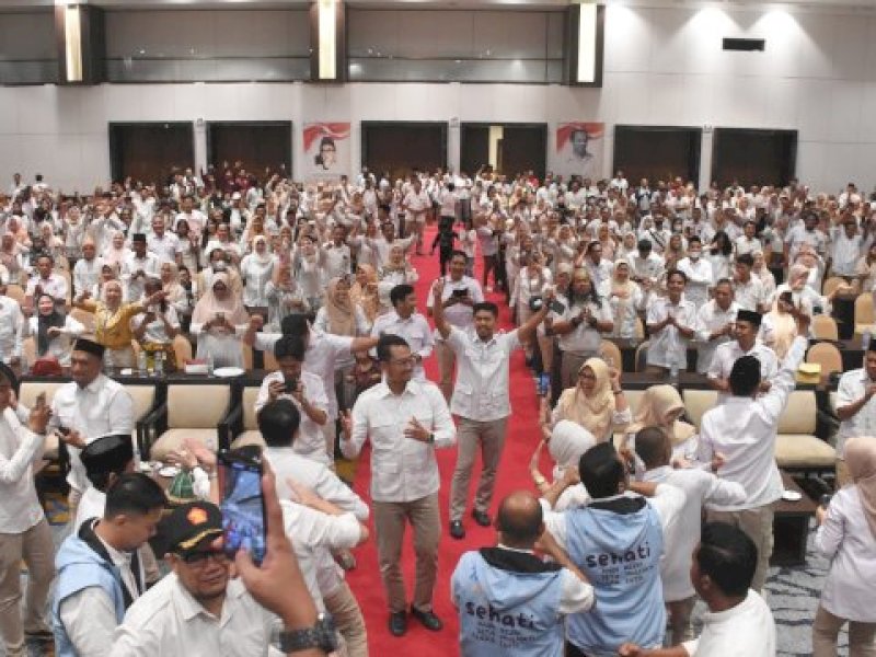 Erick Horas Bawa Seto-Kiki di Acara Rakor Gerindra Makassar