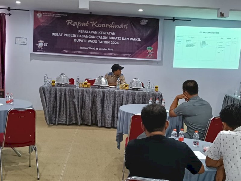 Rakor pemantapan persiapan debat kandidat Pilkada Wajo. (Foto: IST)