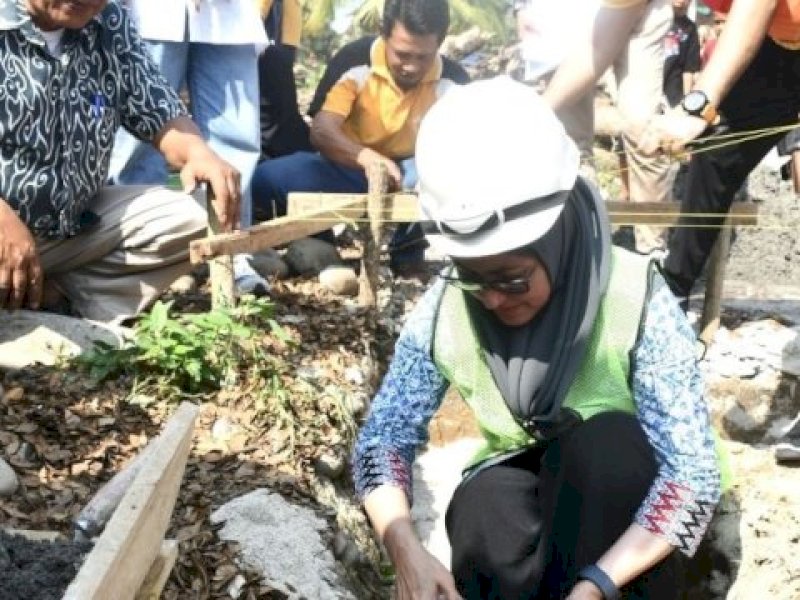 Bupati Indah Letakkan Batu Pertama Pembangunan DAK Fisik Pendidikan