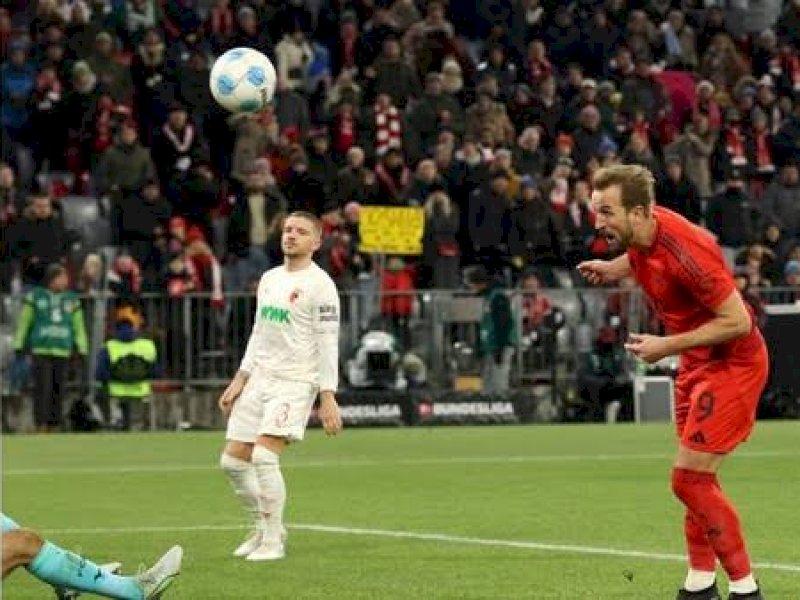 Harry Kane menjadi bintang kemenangan Die Roten lewat torehan hat-tricknya.