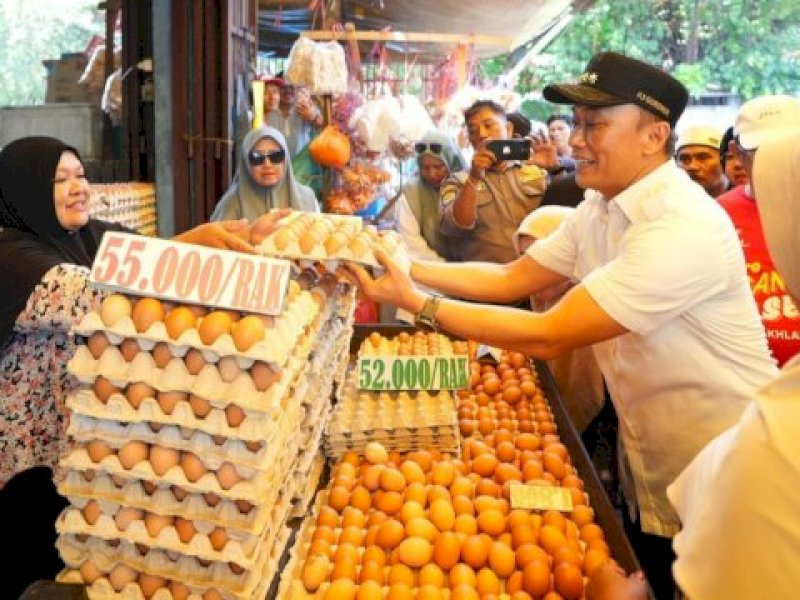 Pj Gubernur Zudan: Harga Bahan Pokok di Makassar Masih Stabil