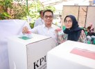 Nyoblos di TPS Pisang Selatan, Pj Sekda Makassar Harap Partisipasi Pemilih Meningkat 