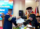 Sekprov Sulsel Jufri Rahman Raih Gelar Doktor dengan Predikat Cum Laude di IPDN