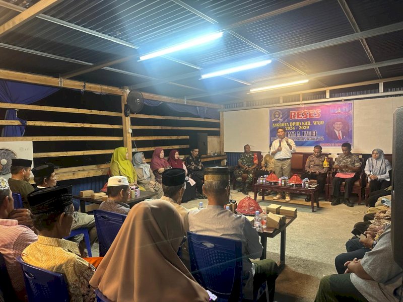 Anggota DPRD Kabupaten Wajo Asri Jaya A Latief (AJL) melakukan reses di Kelurahan Akkajeng, Kecamatan Sajoanging