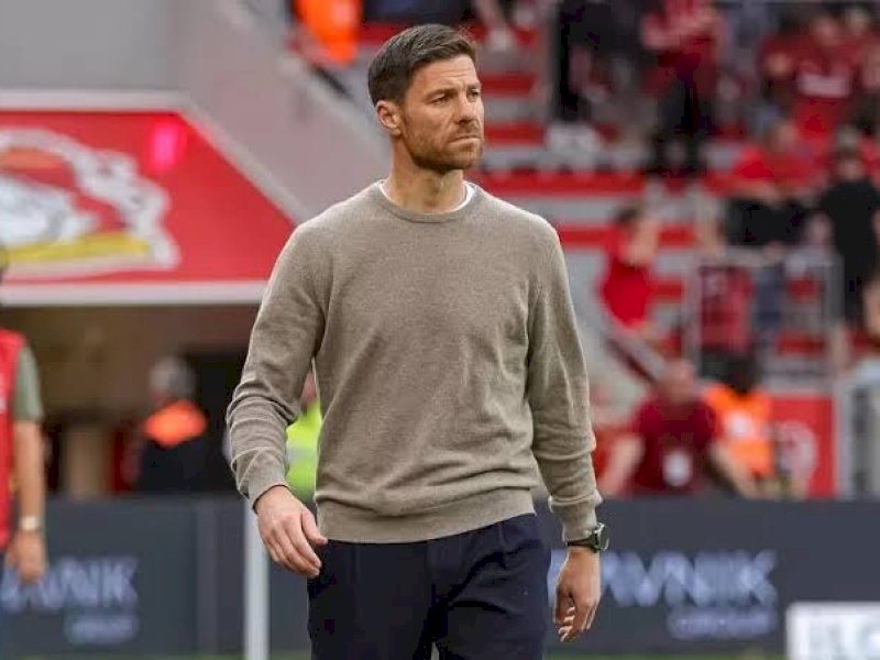 Xabi Alonso (int) 
