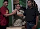 Tumbuhkan Ekonomi Lokal di Lutra, RA Distribusi Kotak Lebah Madu di Areal Perhutanan Sosial