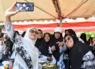 IDP Apresiasi Peran Guru dalam Peningkatan IPM Lutra: Cetak Generasi Unggul