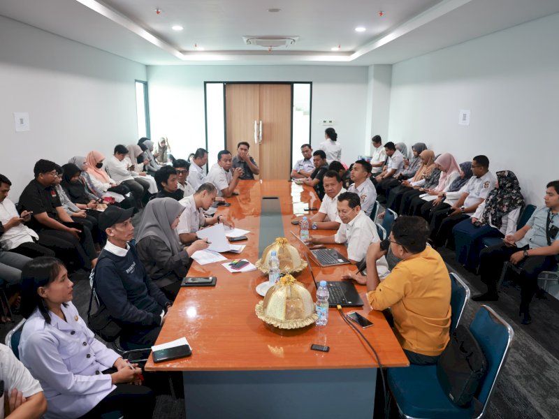 Pelatihan bagi Pejabat Pengelola Informasi dan Dokumentasi (PPID) di lingkup Pemkot Makassar.