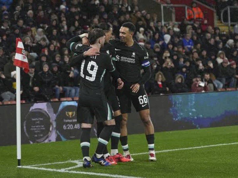 Pemain Liverpool merayakan gol ke gawang Southampton. (int) 