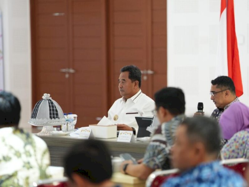 Pimpin Rakor, Pj Gubernur Bahtiar dan Pj Sekprov Evaluasi Kinerja Pemerintahan&nbsp;