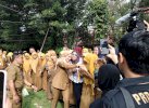 Haru Biru di Momen Terakhir Bupati Lutra IDP Pimpin Apel: Saya Pamit