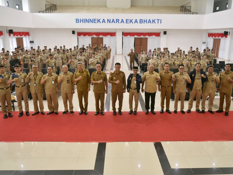 Penjabat Gubernur Sulsel Fadjry Djufry memberi kuliah umum di Kampus Institute Pemerintahan Dalam Negeri (IPDN). 