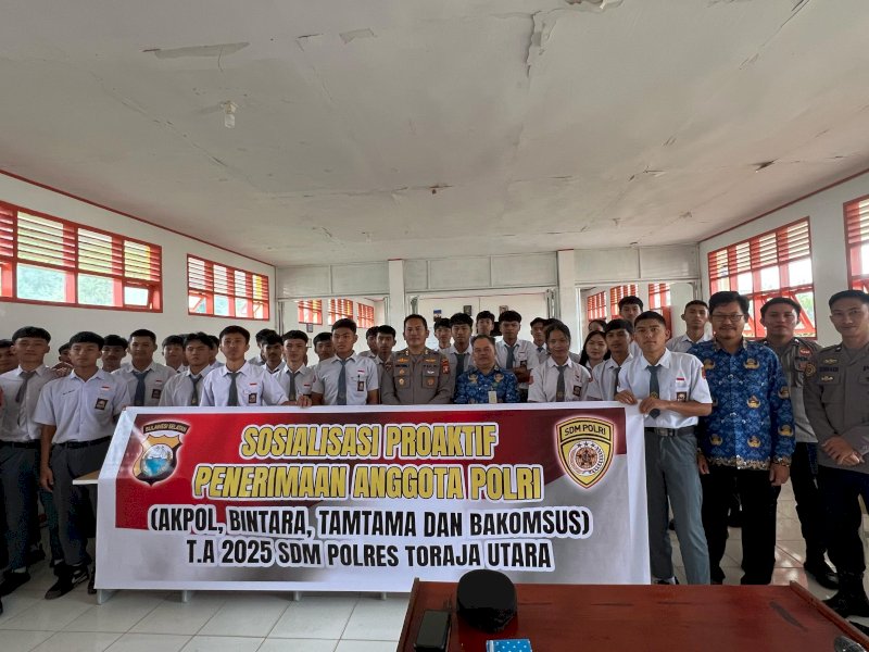 Polres Toraja Utara melakukan kegiatan sosialisasi penerimaan anggota Polri 2025.