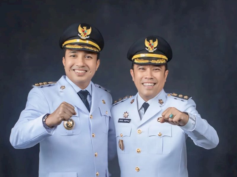 Andi Abdullah Rahim dan Jumail Mappile
