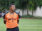 Ambruk Saat Latihan, Legenda Timnas Bejo Sugiantoro Meninggal Dunia