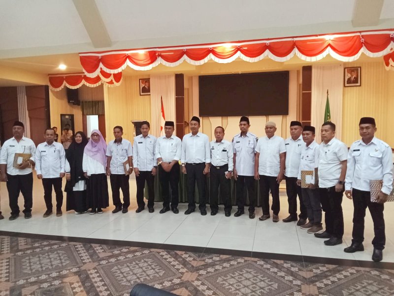 Para pejabat Plt yang baru saja ditunjuk oleh Bupati Lutra Abdullah Rahim. 