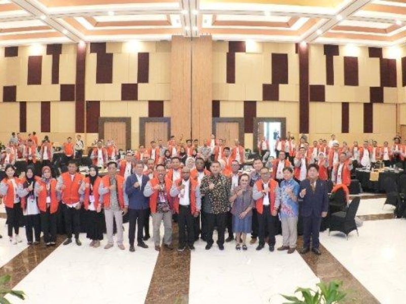 Konferensi Internasional inisiasi Dewan Pengurus Pusat (DPP) Indonesian Association for Public Administration (IAPA). 