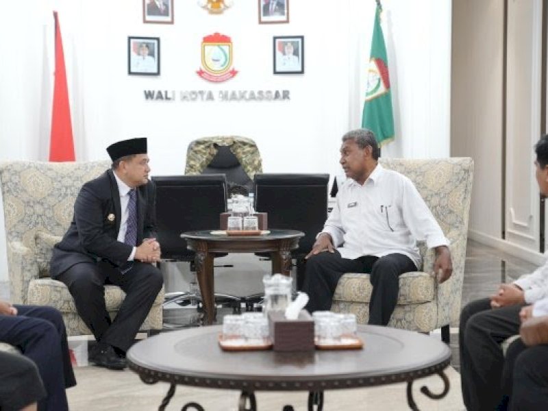 Kunjungan Kakanwil HAM Sulsel Daniel Rumsowek, di Balai Kota Makassar. 