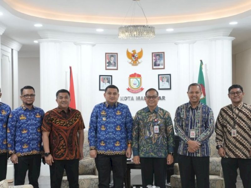 Pihak OJK Sulsel audiensi dengan Wali Kota Makassar, Munafri Arifuddin. 