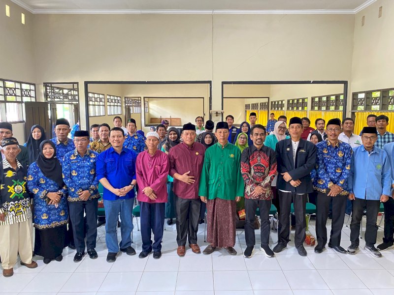 Sarasehan Moderasi Beragama di Lutra. 