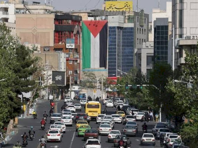 Suasana kota Teheran, Iran pascaserangan Israel. 