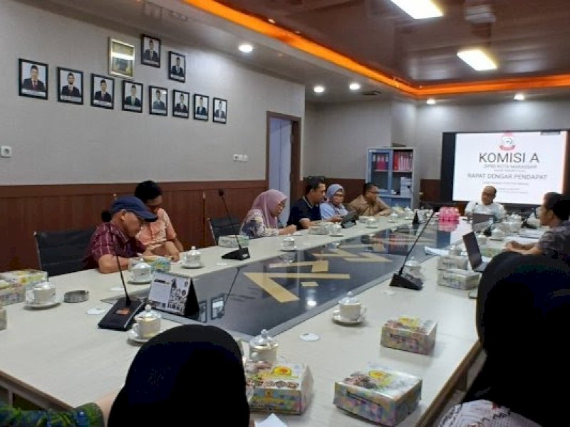 RDP DPRD Makassar membahas nasib honorer. 