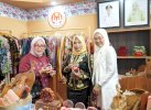 Hadiri HUT Dekranasda di Balikpapan, Melinda Perkenalkan Kerajinan Tangan Makassar