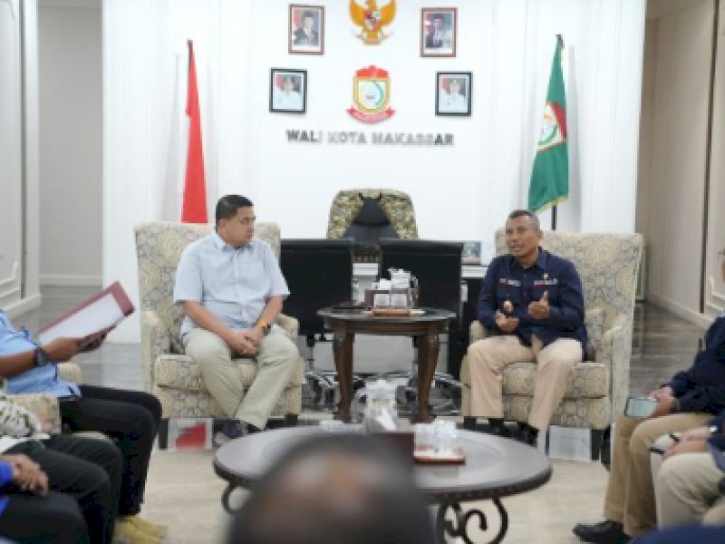 Wali Kota Makassar Munafri Arifuddin menerima kunjungan Badan Keamanan Laut (Bakamla) RI. 