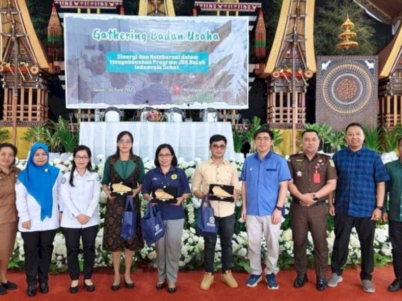 BPJS Kesehatan Cabang Makale melakukan kegiatan&nbsp;Gathering&nbsp;Badan Usaha, Senin (30/6).
