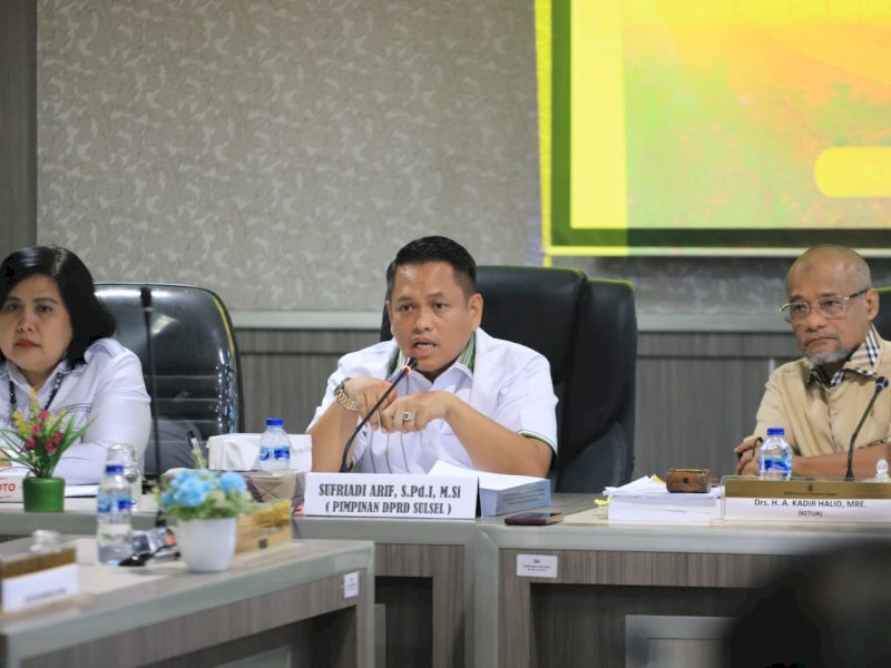 RDP DPRD Sulsel bersama Pertamina membahas program Pertashop mangkrak. 