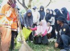 Inspiratif! Melinda Aksa Inisiasi Penanaman Kompos Biopori di Taman Gajah Makassar