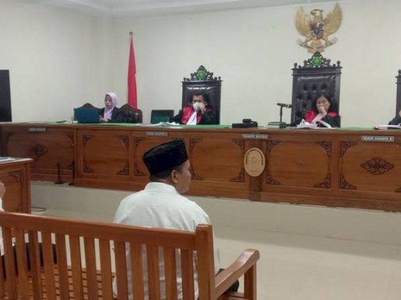 Sidang kasus uang palsu UIN Alauddin. 