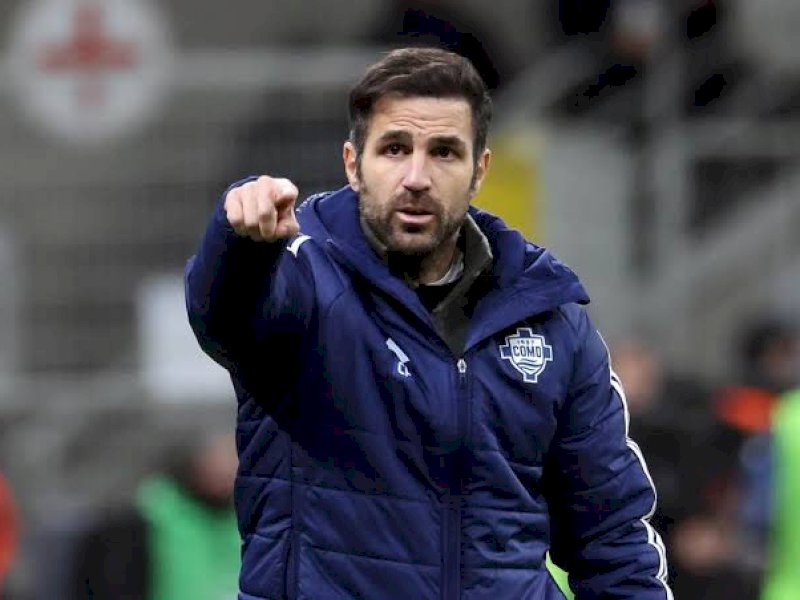Inter Milan Buru Pelatih Baru, Fabregas Masuk Radar