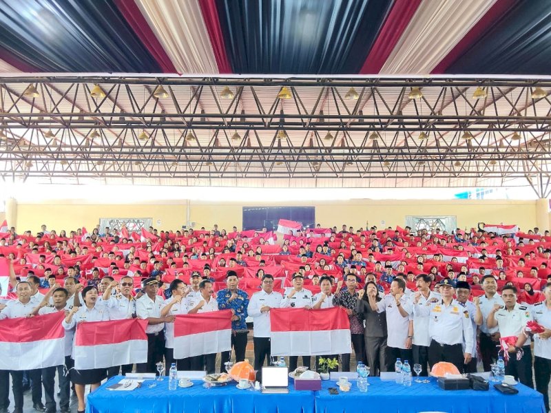 Suasana penyerahan SK 1.300 PPPK Toraja Utara. 