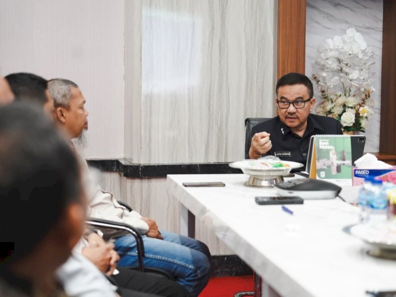 Sekda Sulsel Jufri Rahman menerima Kepala Balai Penataan Bangunan, Prasarana, dan Kawasan Sulsel Kementerian PUPR. 